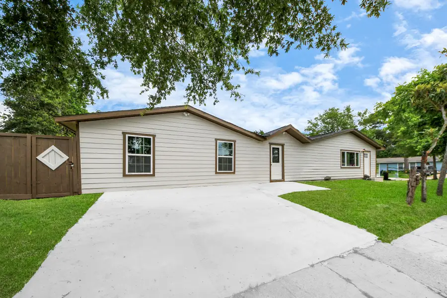 5903 Belneath Street, Houston, TX 77033 - #3