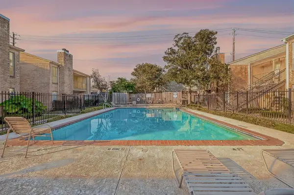 700 Thicket Lane #306, Houston, TX 77079