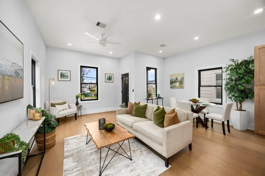 122 E 31st 1/2 Street, Houston, TX 77018 - #3