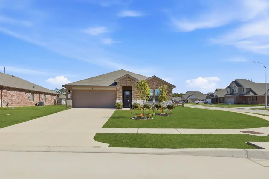 137 Big Sandy Lane, Anahuac, TX 77514 - #2