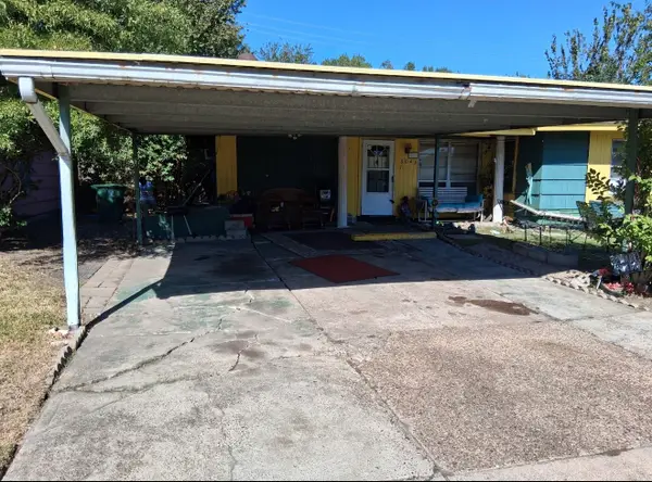 6043 Doulton Drive, Houston, TX 77033