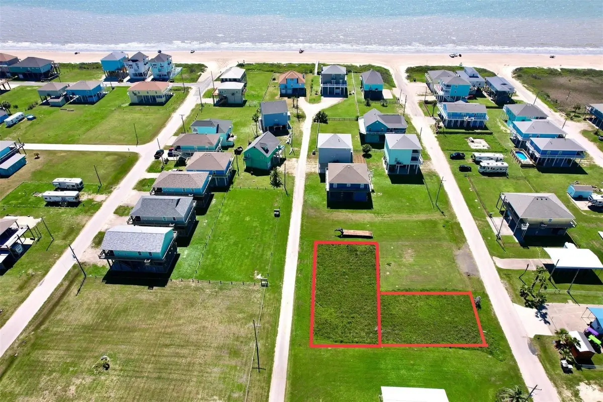 876 S Jacks Road, Crystal Beach, TX 77650 - Image #1