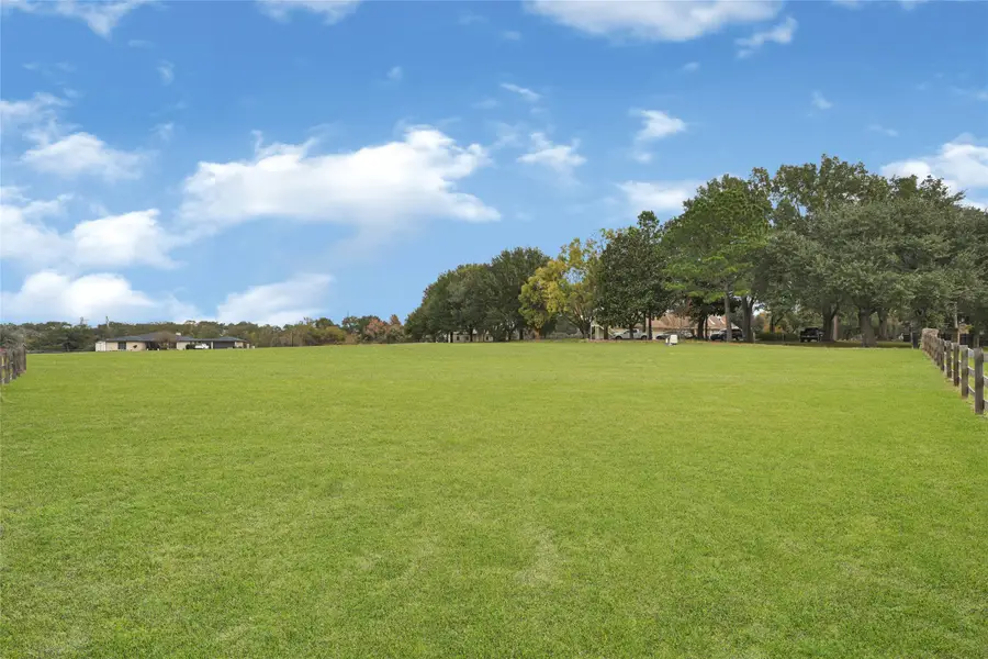 33108 Pecan Hill, Fulshear, TX 77423 - Image #3