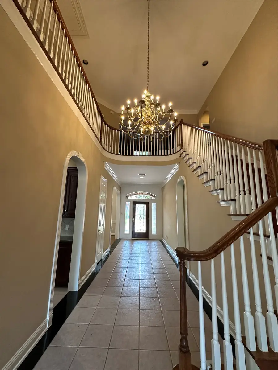 17 Ambleside Crescent Drive, Sugar Land, TX 77479 - #3