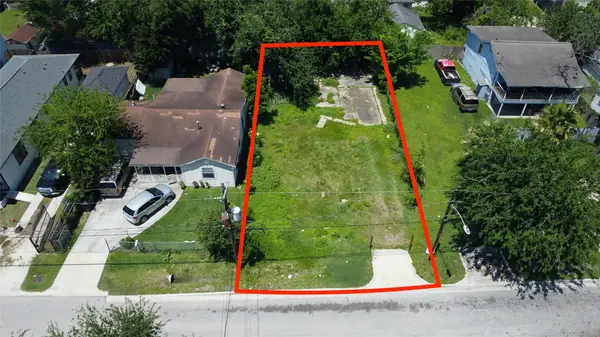 1209 E 27th Street, Houston, TX 77009
