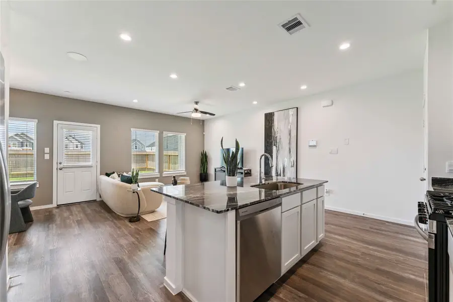 4821 Peanut Butter And Jelly Drive, Houston, TX 77048 - Image #3