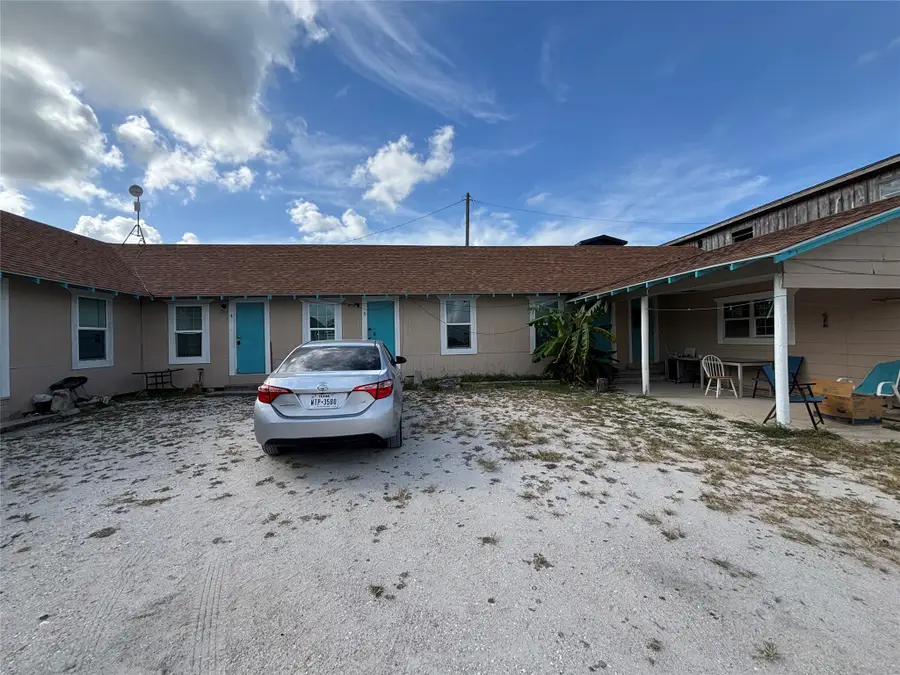 1301 N Ocean Drive, Port Lavaca, TX 77979 - Image #2