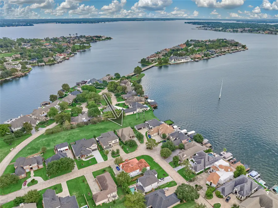 32 Waterford Way, Montgomery, TX 77356 - #2