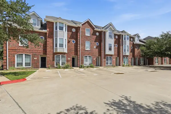 305 Holleman Drive E #1004, College Station, TX 77840