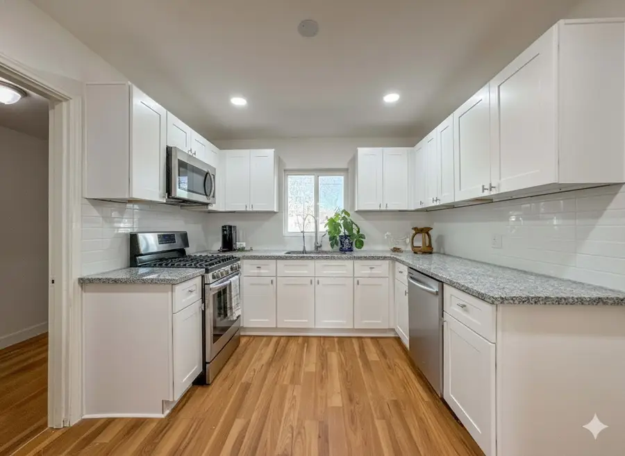 6011 Belmark Street, Houston, TX 77033 - Image #2