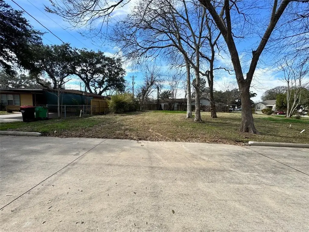 1700 Florida Street, Baytown, TX 77520 - Image #1