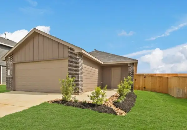 40830 Hawthorne Glades Street, Magnolia, TX 77354