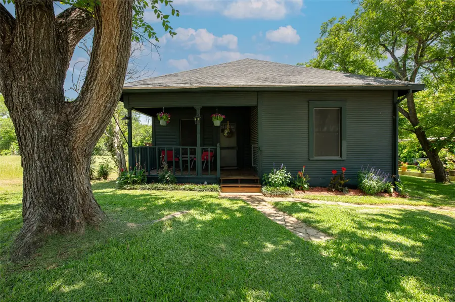 506 N Hill Street, Caldwell, TX 77836 - #3