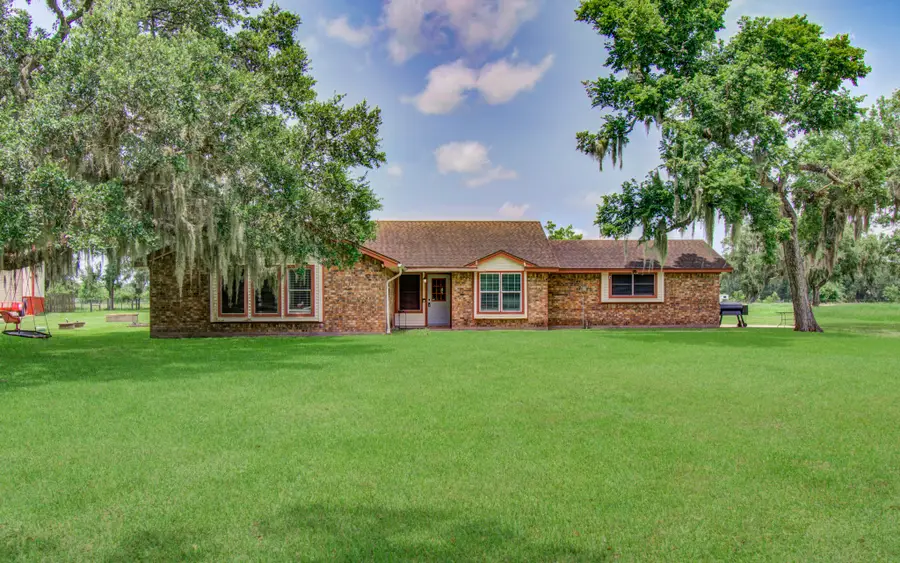 7594 County Road 684c, Sweeny, TX 77480 - #2