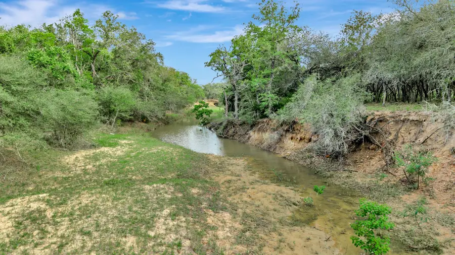 16297B State Highway 111 E, Yoakum, TX 77995 - #2