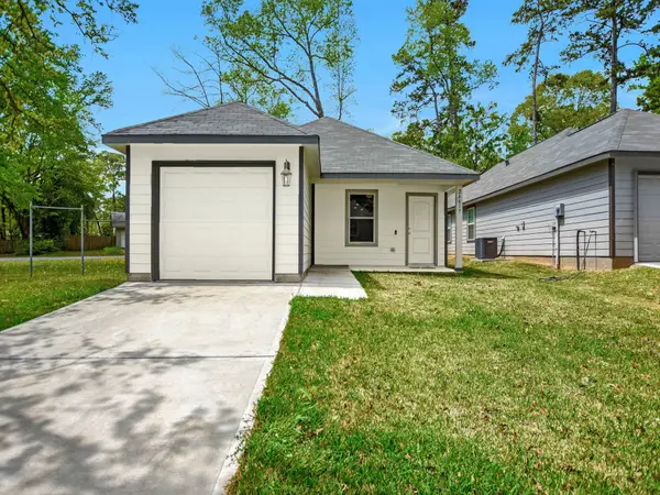24617 Pools Creek Way Way, Huntsville, TX 77320