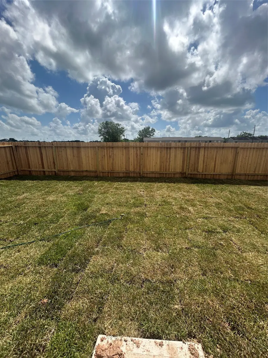 910 Constitution Drive, Bay City, TX 77414 - #2