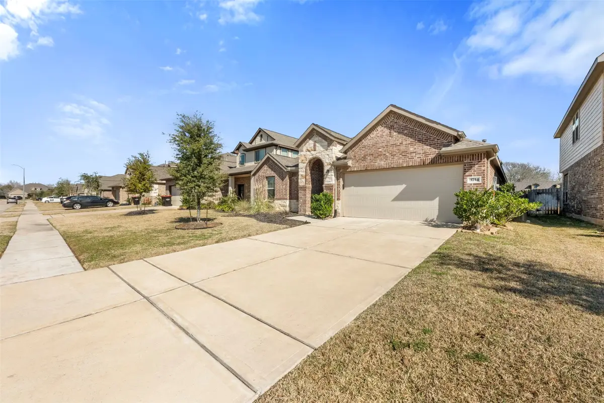 3714 Mccrary Falls Way, Richmond, TX 77406 - Image #1