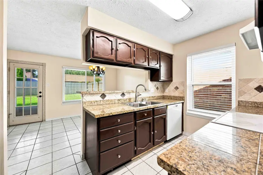 10127 Quiet Hill Road, La Porte, TX 77571 - #3