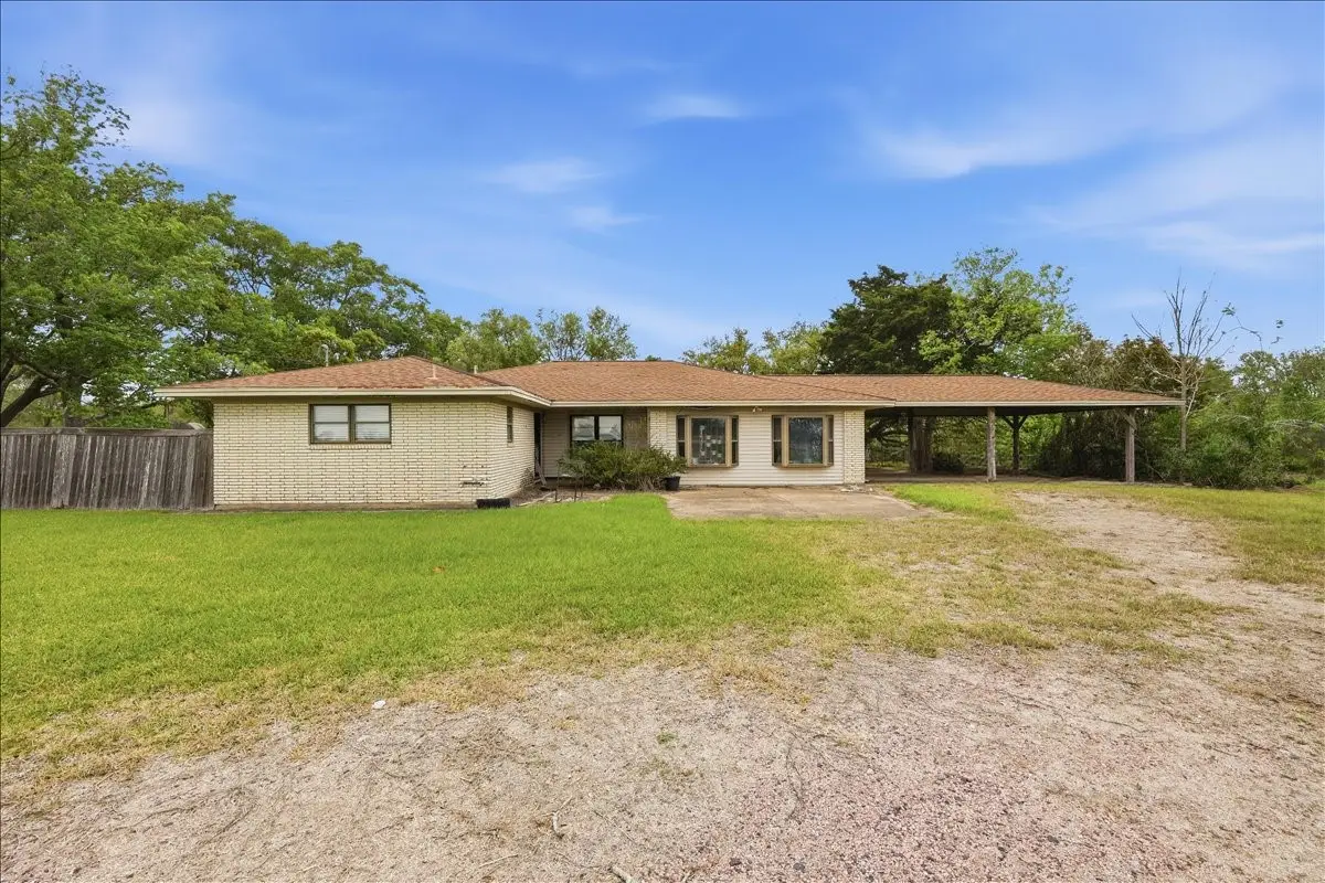 21344 Highway 73, Hamshire, TX 77622 - #1