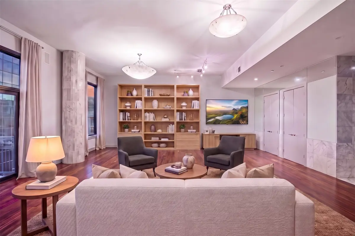 5005 Hidalgo Street #807, Houston, TX 77056 - #1