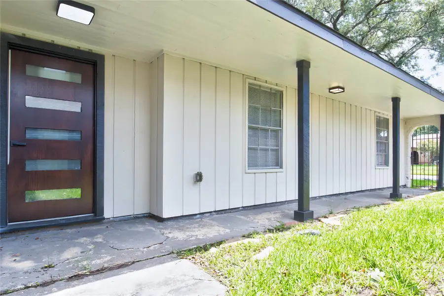 8406 Beechaven Rd, La Porte, TX 77571 - #3