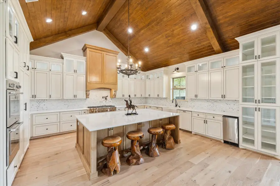 2130 Hartfield Road, Round Top, TX 78954 - Image #3