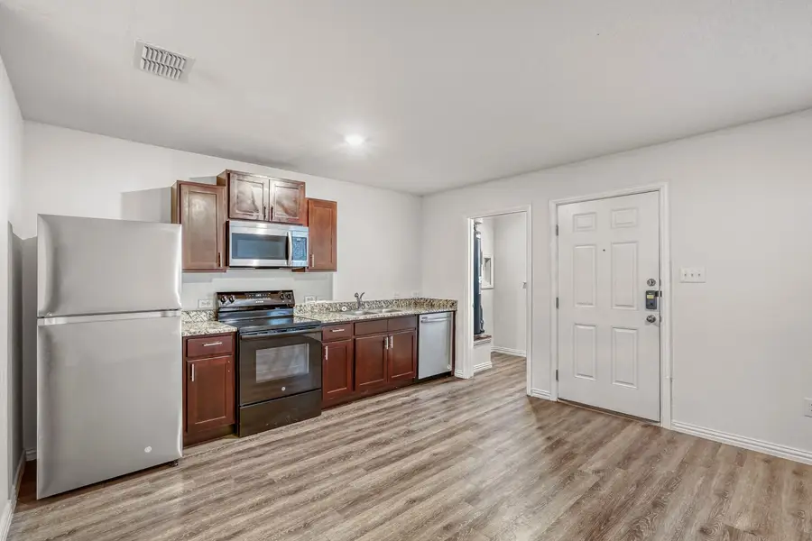 5626 Simsdale Street, Houston, TX 77033 - #3