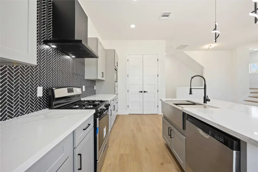 3022 Drew Street, Houston, TX 77004 - Image #2