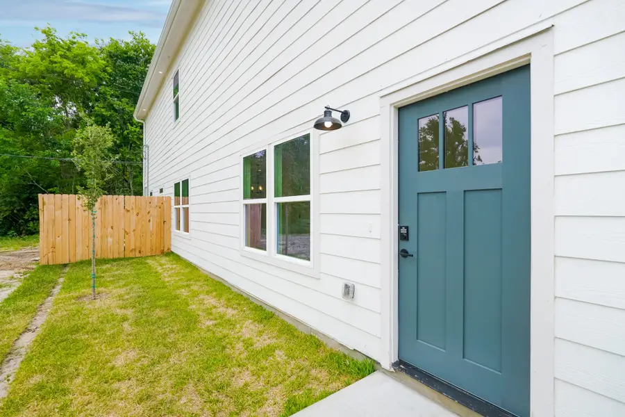 7903 Sunnyhill Street, Houston, TX 77088 - Image #3