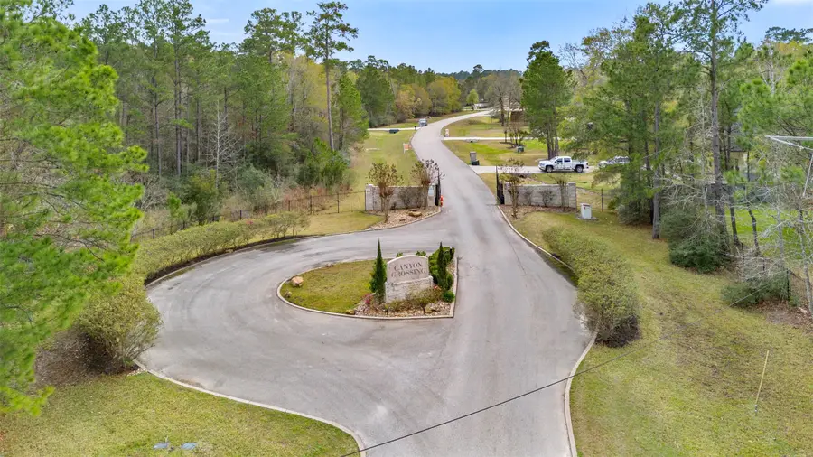 12037 Oak Forest Lane, Conroe, TX 77385 - Image #2