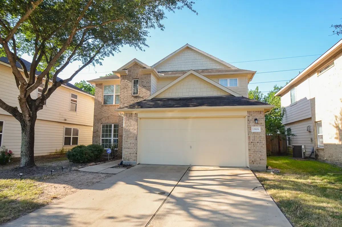 13906 Tinsley Court, Houston, TX 77014 - Image #1