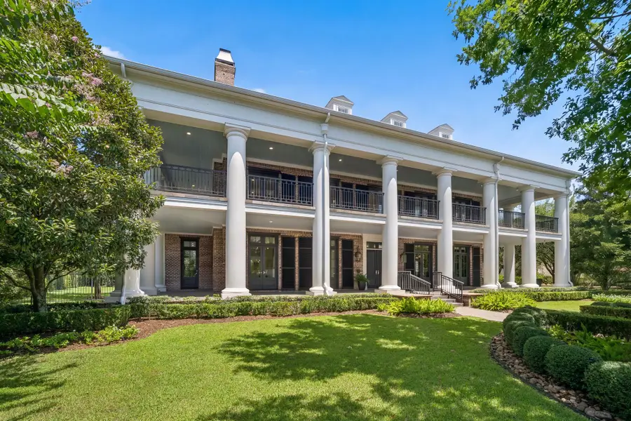 2 Georgian Row, The Woodlands, TX 77380 - #2