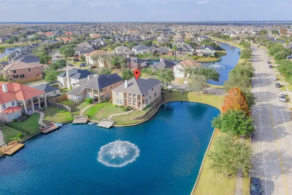 3723 Golden Shores Drive, Missouri City, TX 77459