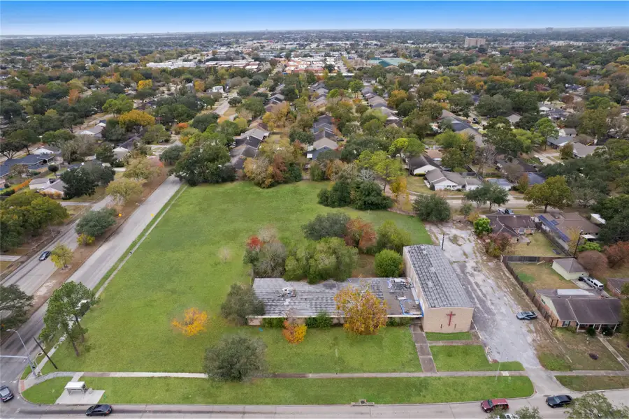 11122 Hillcroft Street, Houston, TX 77096 - Image #3