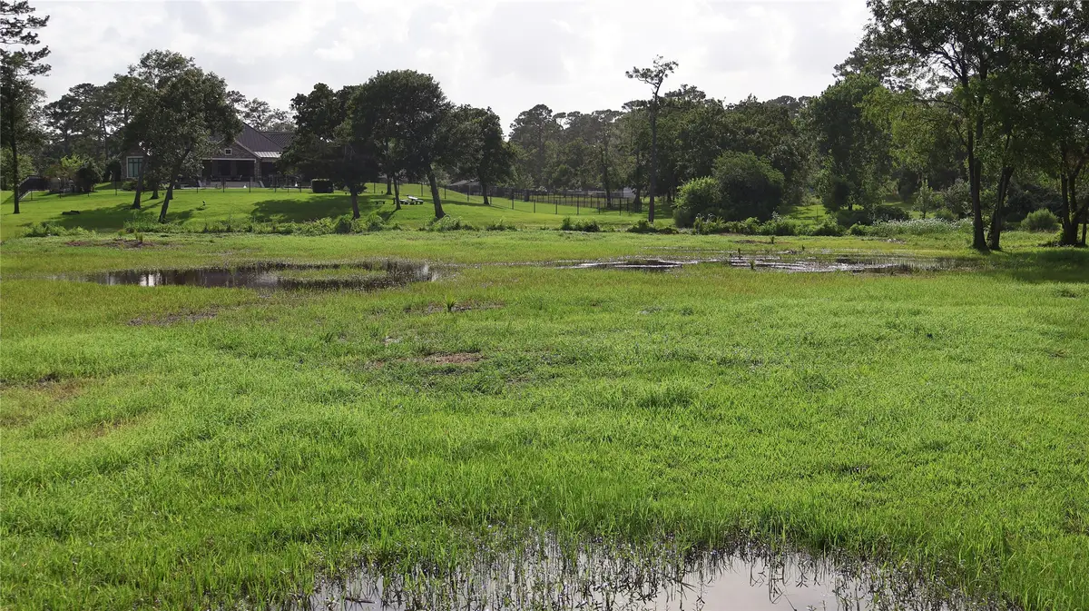 5 Bayou Bend Drive Drive, Baytown, TX 77523 - Image #1