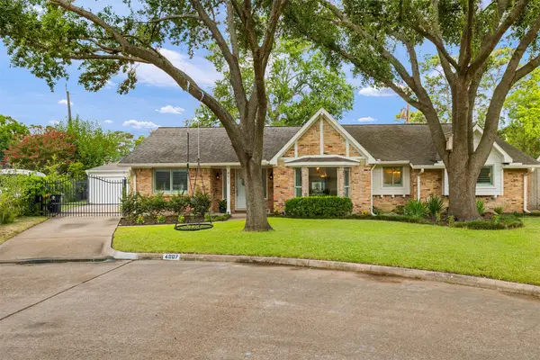 4907 Golf Drive, Houston, TX 77018