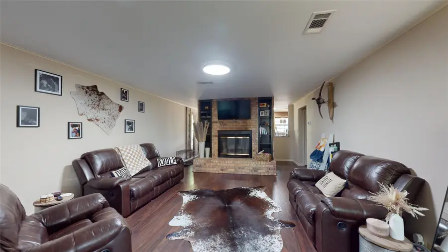 705 W Collier, Jasper, TX 75951 - Image #2