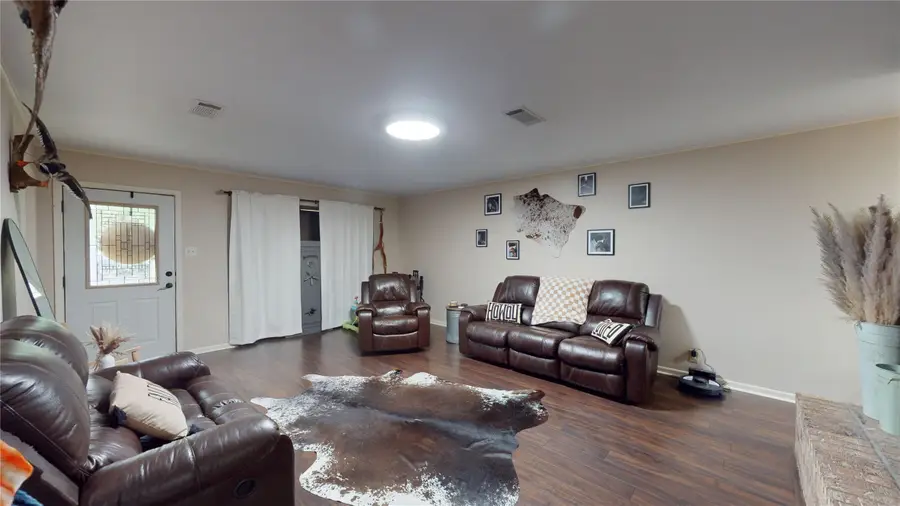 705 W Collier, Jasper, TX 75951 - Image #3