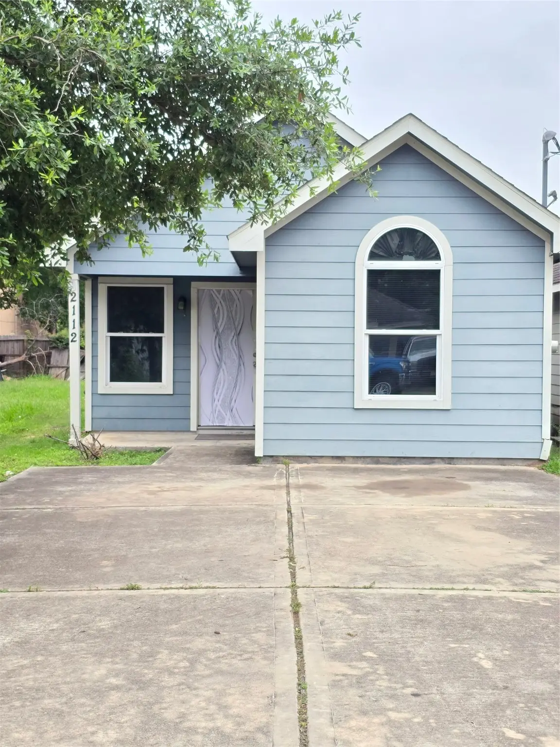 2112 Davis Street #B, Houston, TX 77026 - Image #1