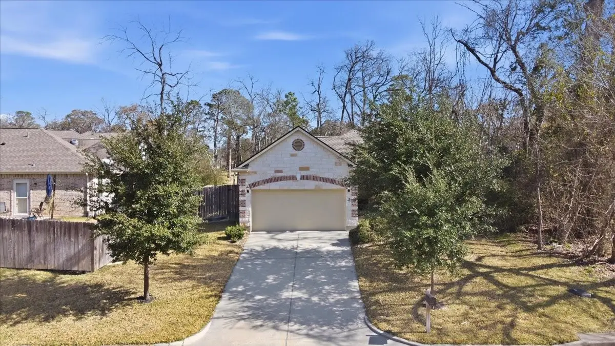 3411 Country Club Boulevard, Montgomery, TX 77356 - #1