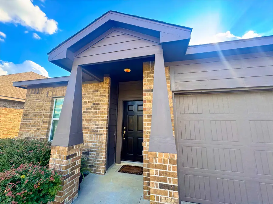 14211 Alberta Spruce Lane, Crosby, TX 77532 - Image #3