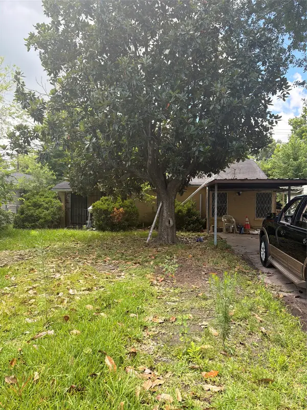4906 Alvin Street, Houston, TX 77033