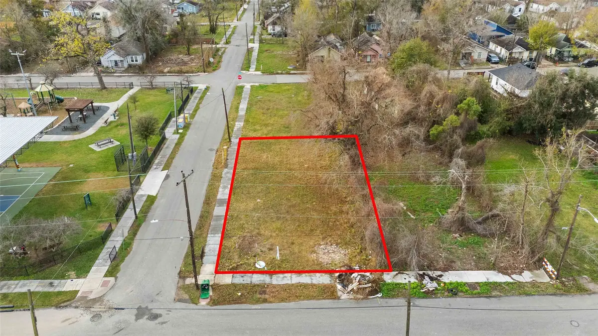 3222 Tuam Street, Houston, TX 77004 - Image #1