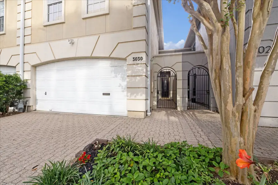 3030 Eastside Street, Houston, TX 77098 - Image #2