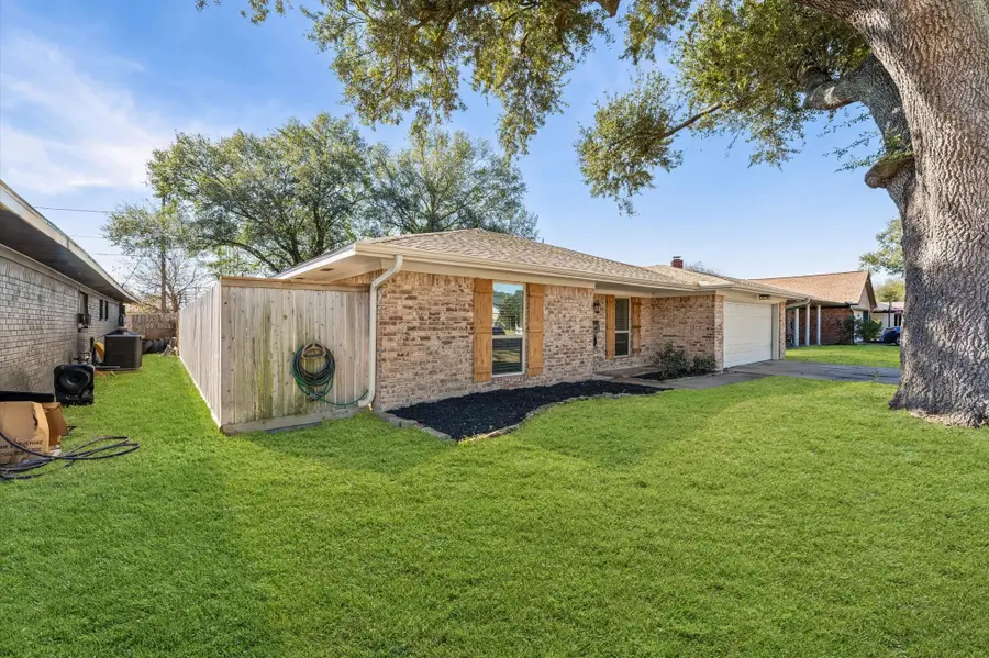 710 N Kaufman Drive, Deer Park, TX 77536 - Image #3