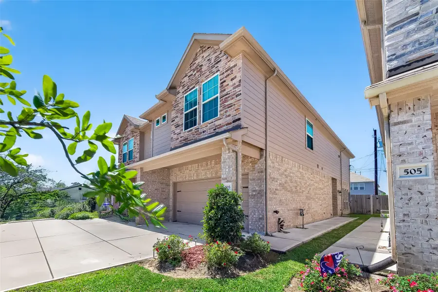 503 Dr Martin Luther King Jr Drive, La Porte, TX 77571 - #3