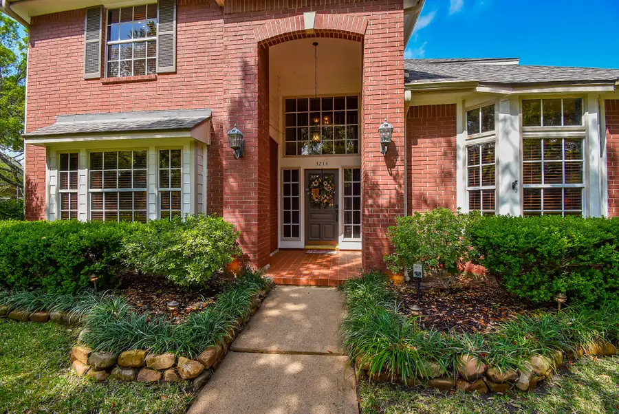 3214 Explorer Cove, Sugar Land, TX 77479 - Image #2