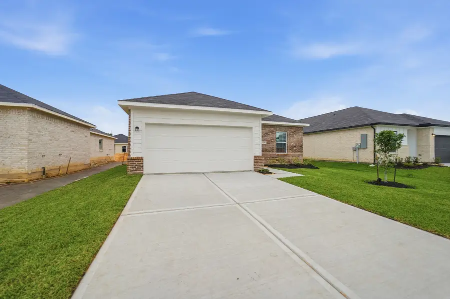 1409 17th Ave N, Texas City, TX 77590 - #2