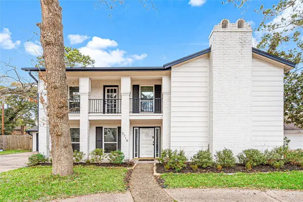 5718 Green Springs Drive, Houston, TX 77066